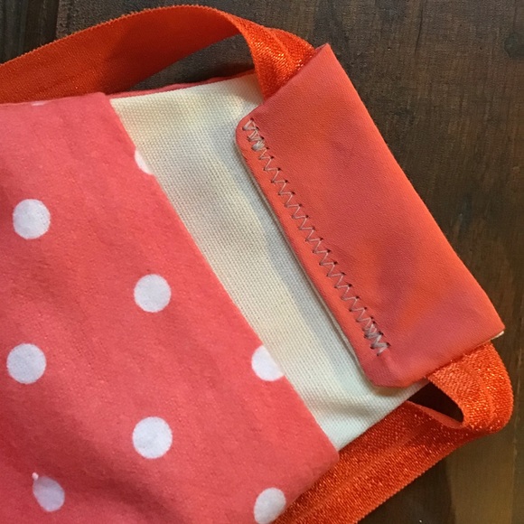 Fabric Face Mask Coral - Picture 2 of 3